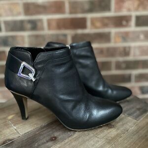 Elegant Black Ankle Boots